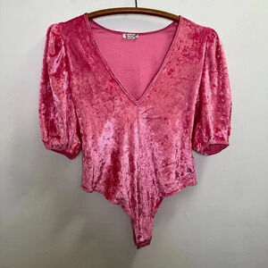 Free People Intimately NWOT Don't You Wish Pink Velour Bodysuit Size Small
